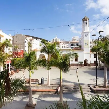 Live Cristianos Square Los Cristianos (Tenerife)